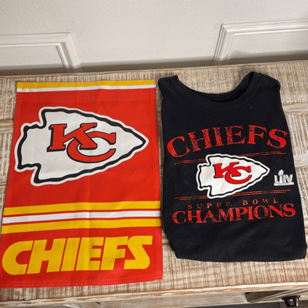 Kansas City Chiefs Bundle Shirt & Flag